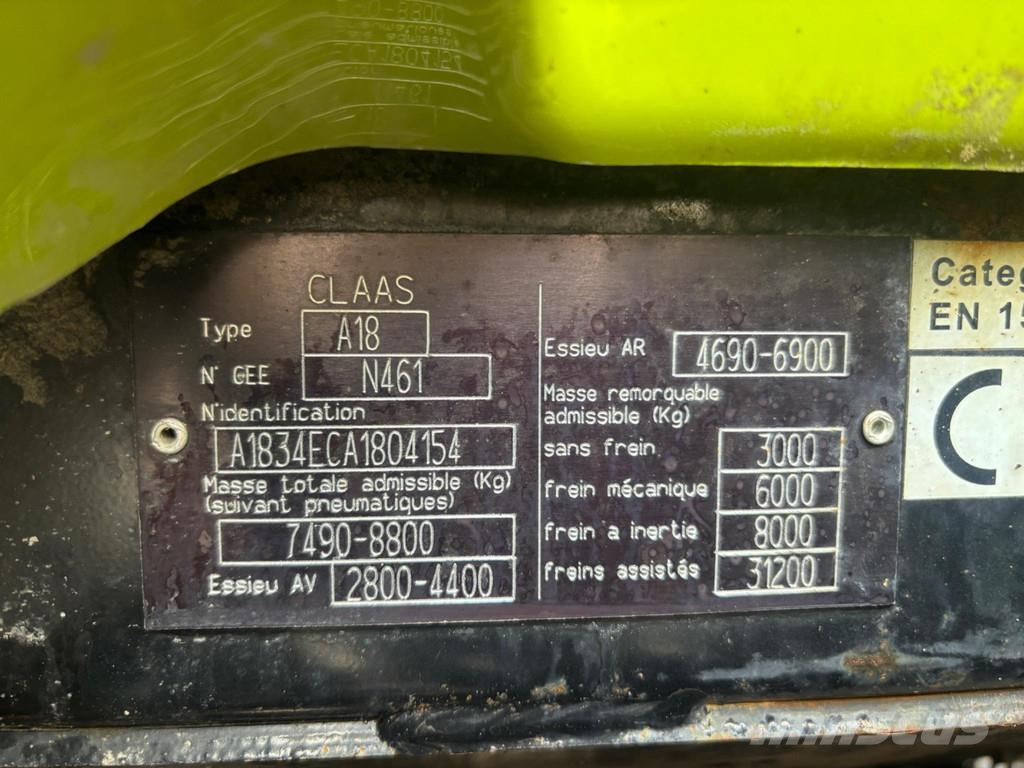 CLAAS Arion 540 Traktorit