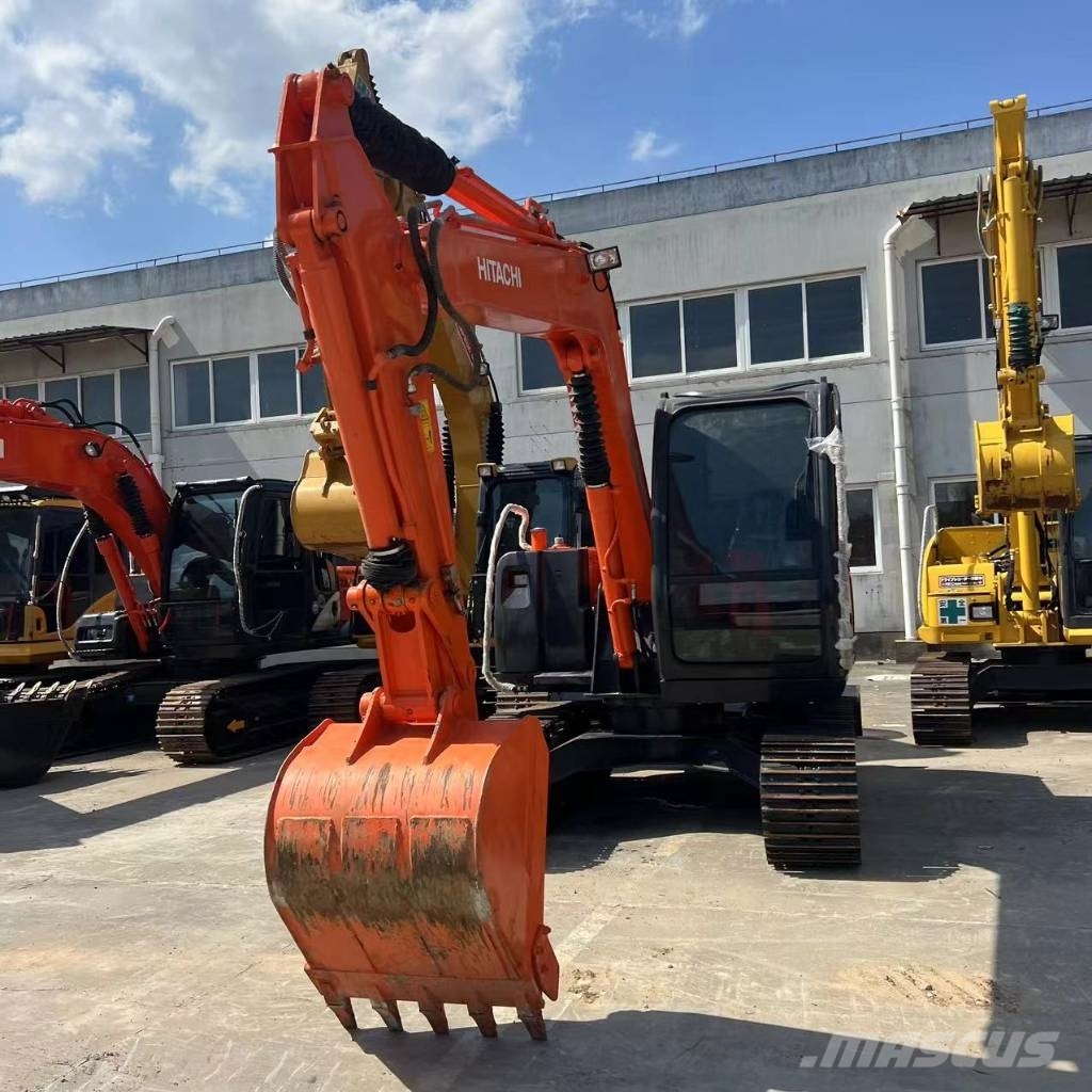 イチエパック Hitachi ZX 70-5, 2022, fengxian district, 上海, China - Used mini