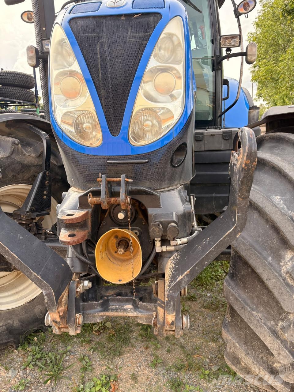 New Holland T 6090 トラクター