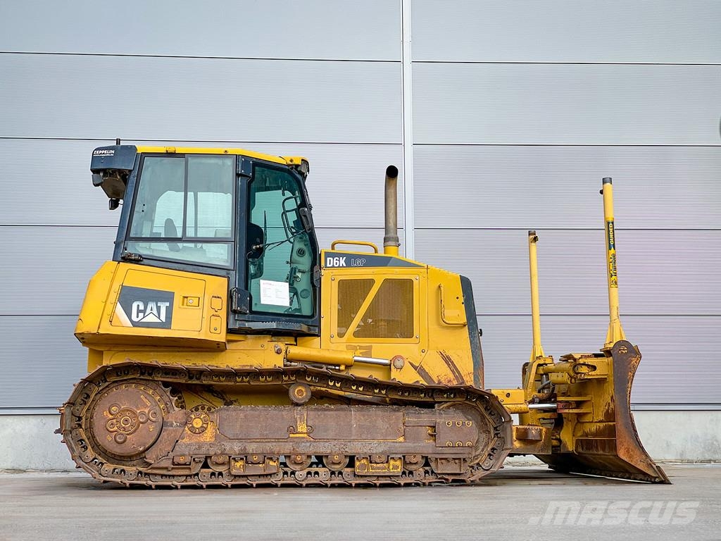 CAT D6K Μπουλντόζες με ερπύστριες