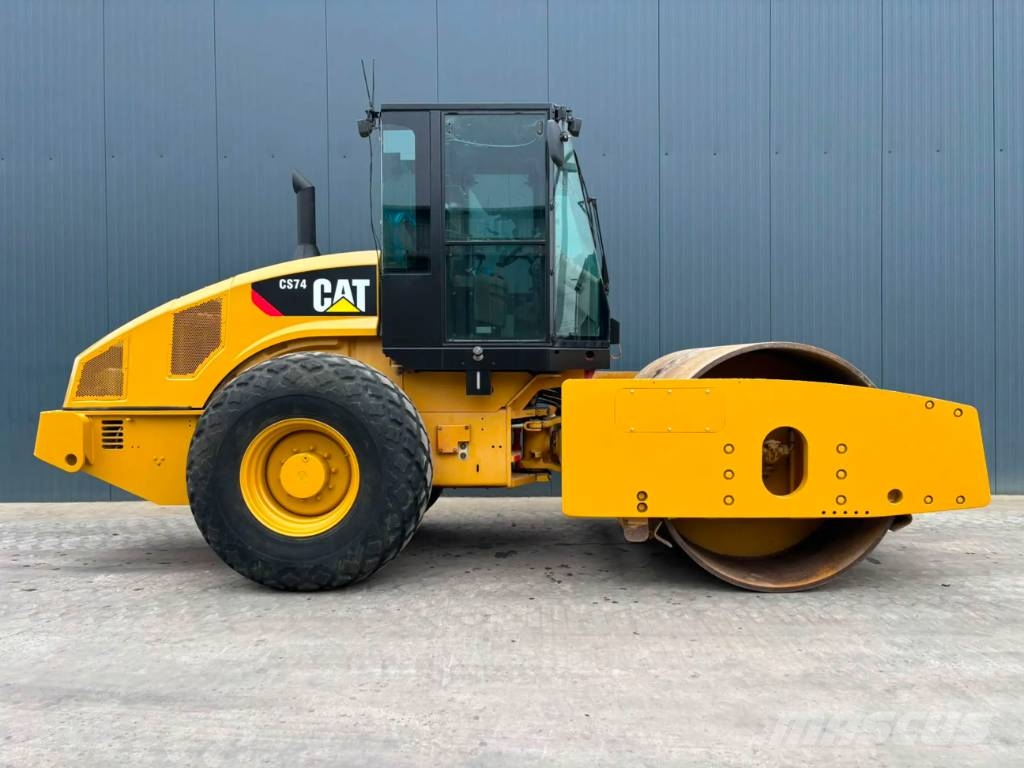 CAT CS74 Egydobos hengerek