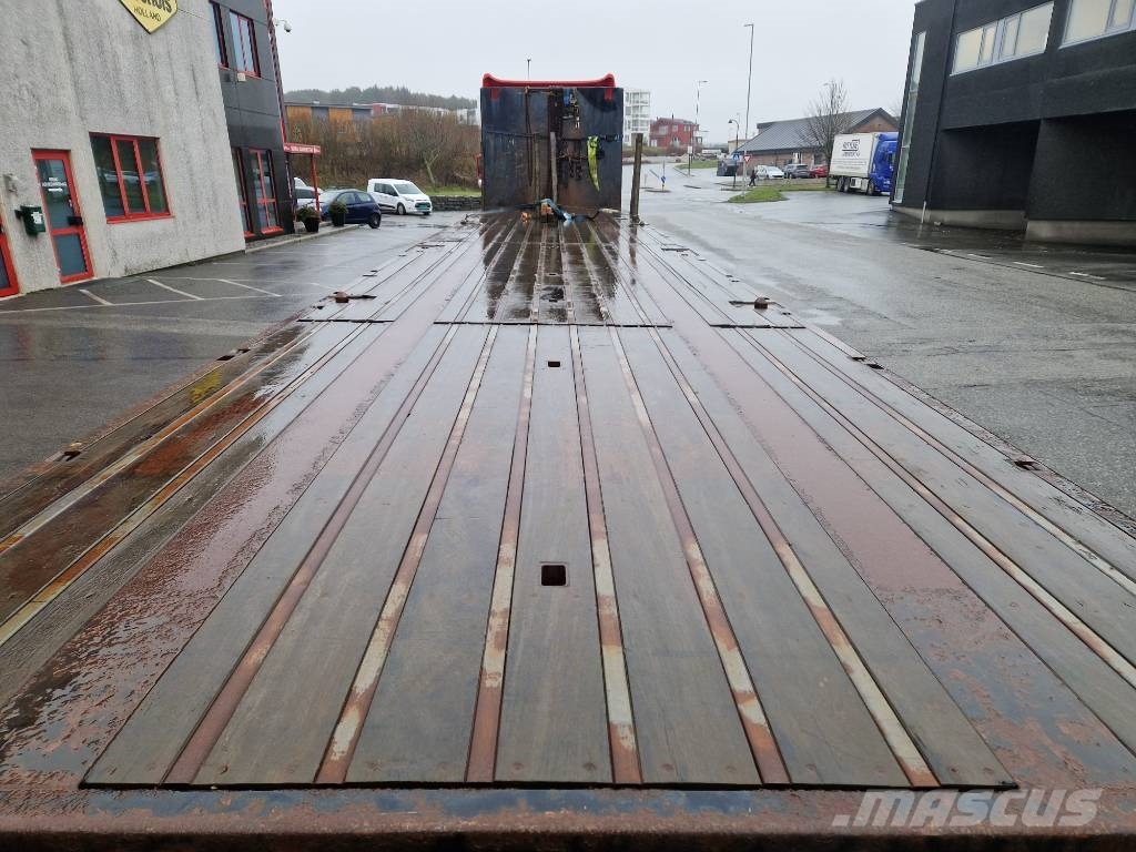 Nordic Trailer Rettsemi نصف مقطورات مسطحة / مفصلية الجوانب