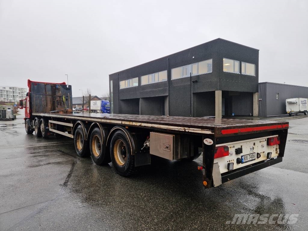 Nordic Trailer Rettsemi نصف مقطورات مسطحة / مفصلية الجوانب