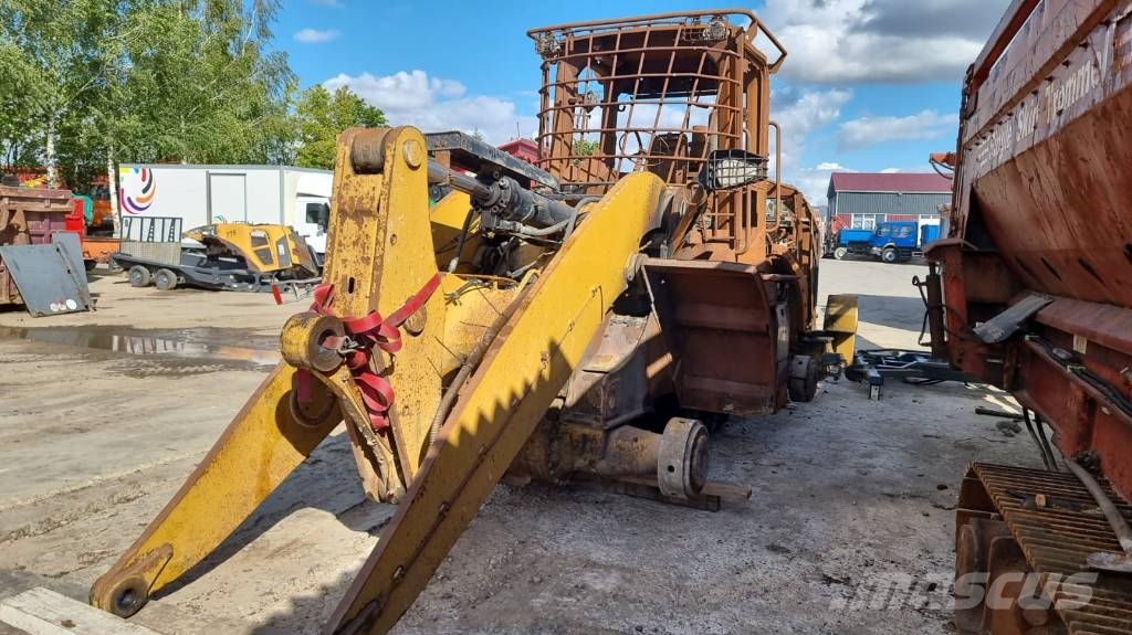 CAT 950M FOR PARTS Ketten