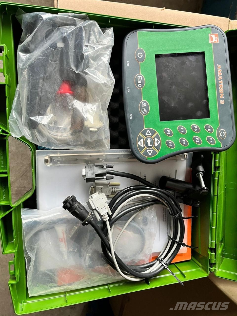 Amazone ZG-TS 8200 Hydro Profi 미네랄 살포기