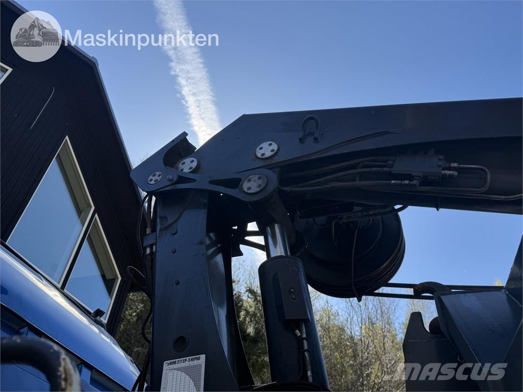 Scania P400LB6X2*4HNA Vlakke laadvloer met kraan