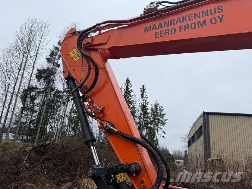 Doosan DX170W Excavadoras de ruedas