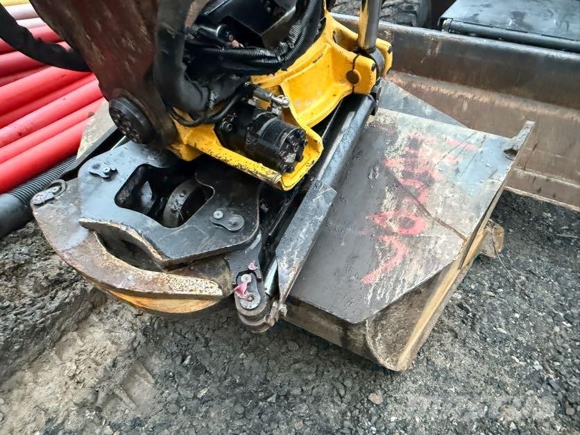 Doosan DX170W Excavadoras de ruedas
