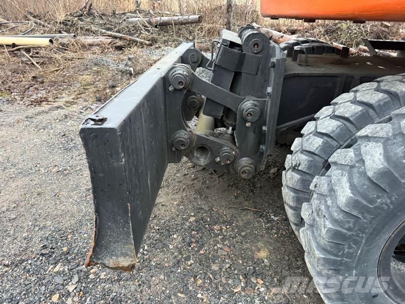 Doosan DX170W Excavadoras de ruedas