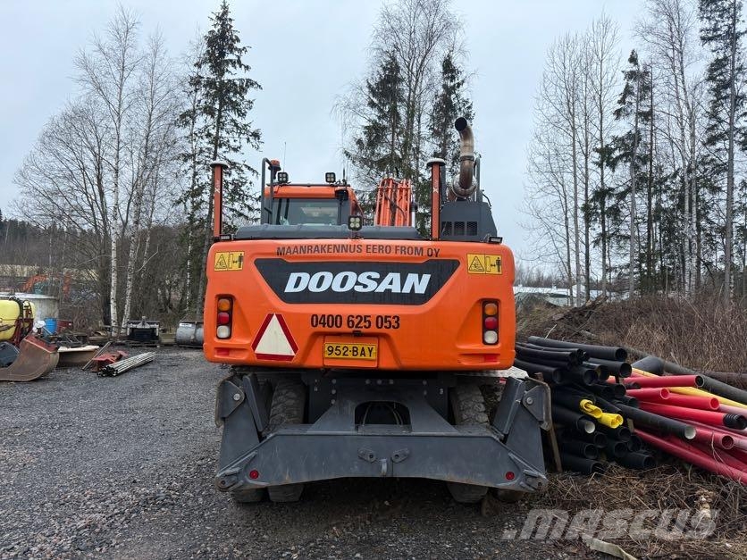 Doosan DX170W Excavadoras de ruedas