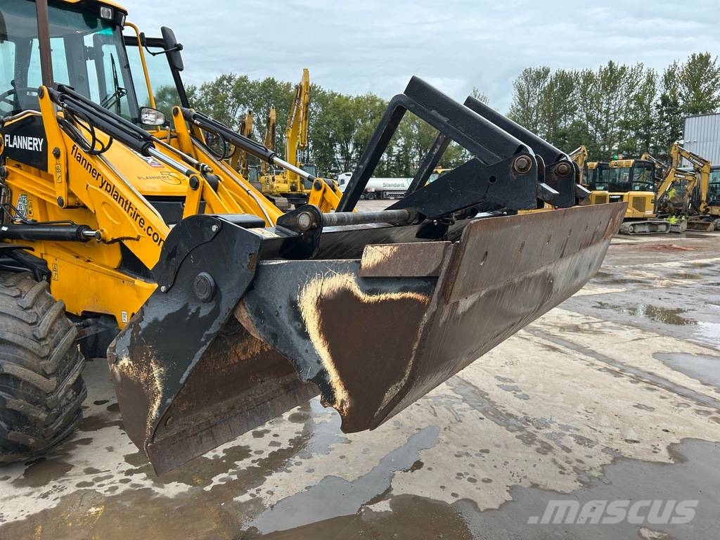 JCB 3CX SITEMASTER PRO - 81kW Baggerlader