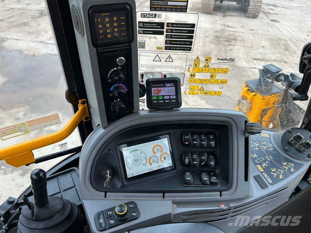 JCB 3CX SITEMASTER PRO - 81kW Baggerlader