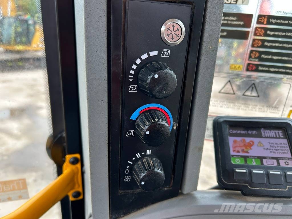 JCB 3CX SITEMASTER PRO - 81kW Baggerlader