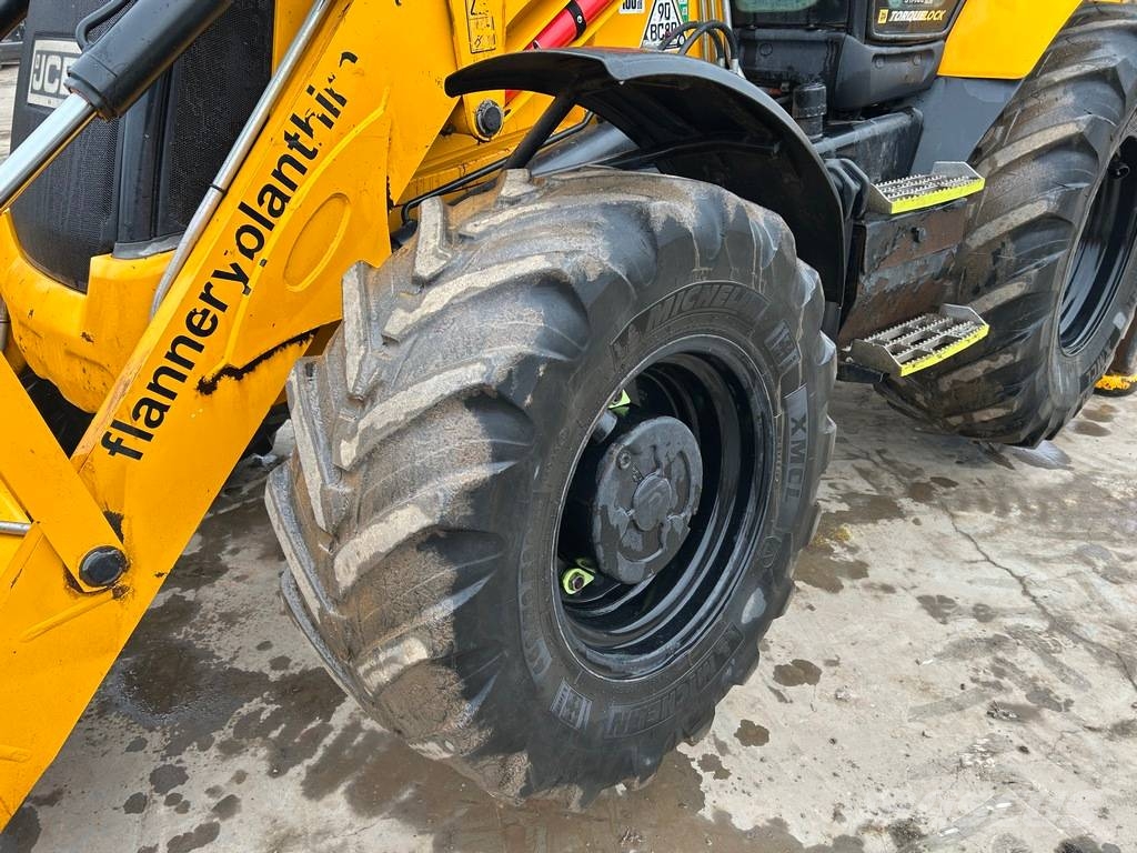 JCB 3CX SITEMASTER PRO - 81kW Baggerlader
