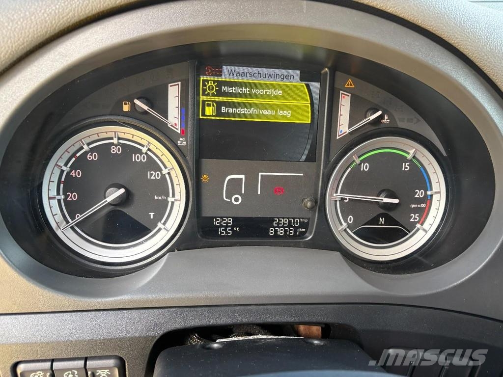 DAF CF 400 + Euro 6 + spoiler + Smart tachograph + nic Tahače