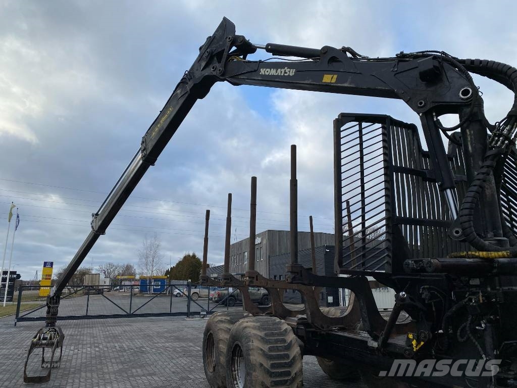Komatsu 875 Forwarders