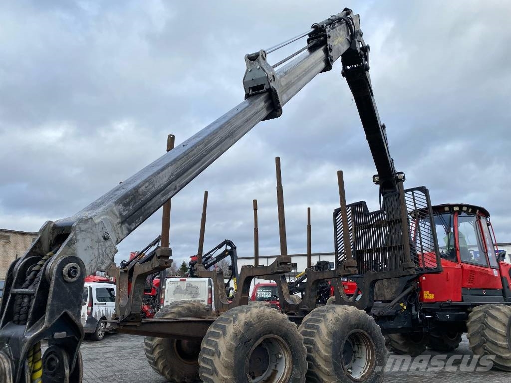 Komatsu 875 Forwarders