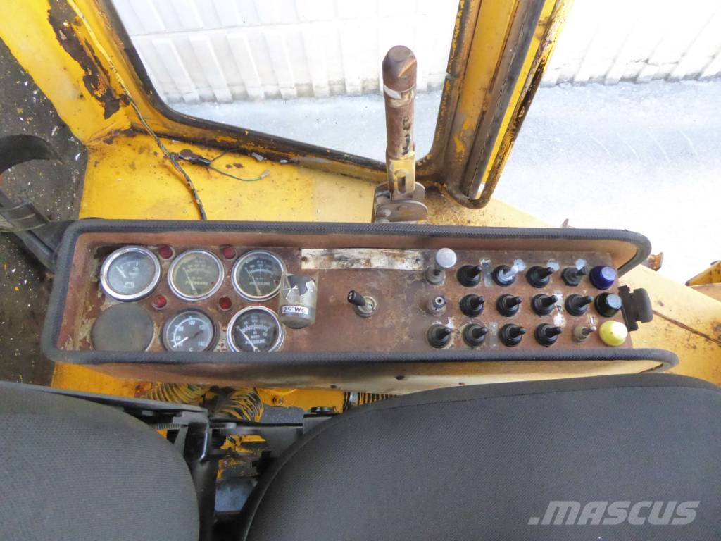 Aveling Barford ASG013 معدات تمهيد الطرق