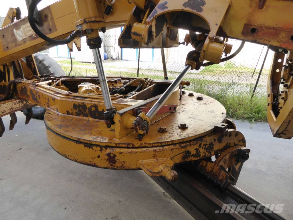 Aveling Barford ASG013 معدات تمهيد الطرق