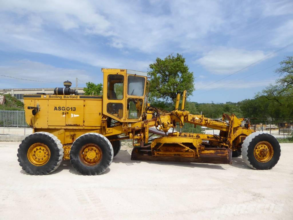 Aveling Barford ASG013 معدات تمهيد الطرق