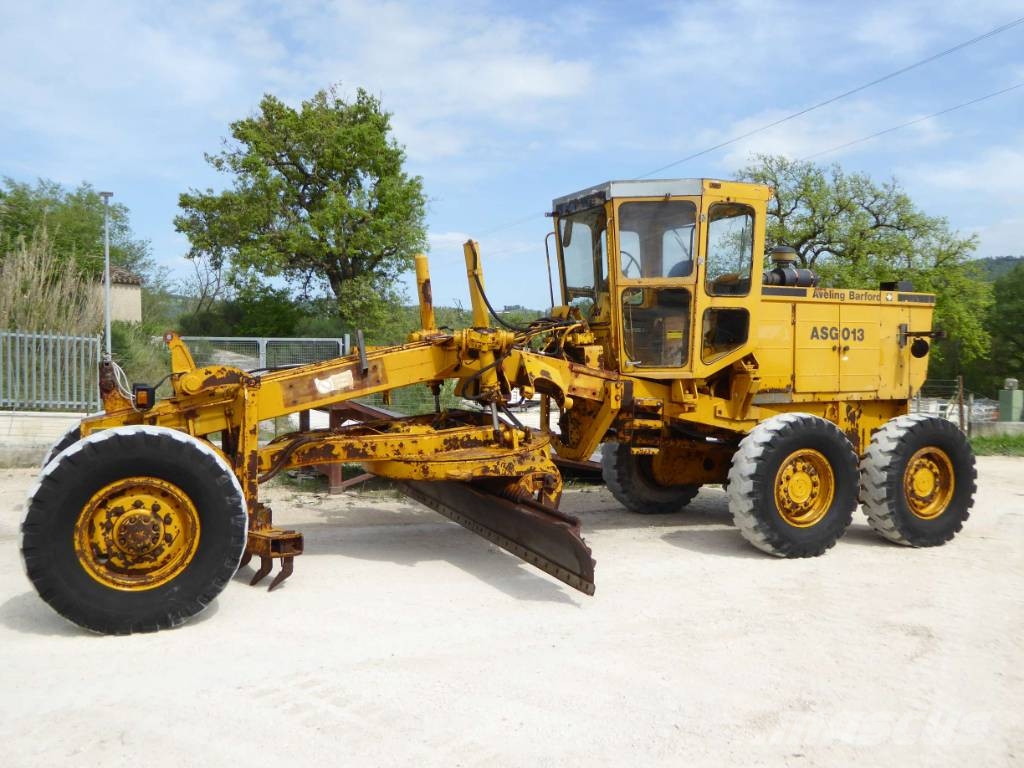 Aveling Barford ASG013 معدات تمهيد الطرق