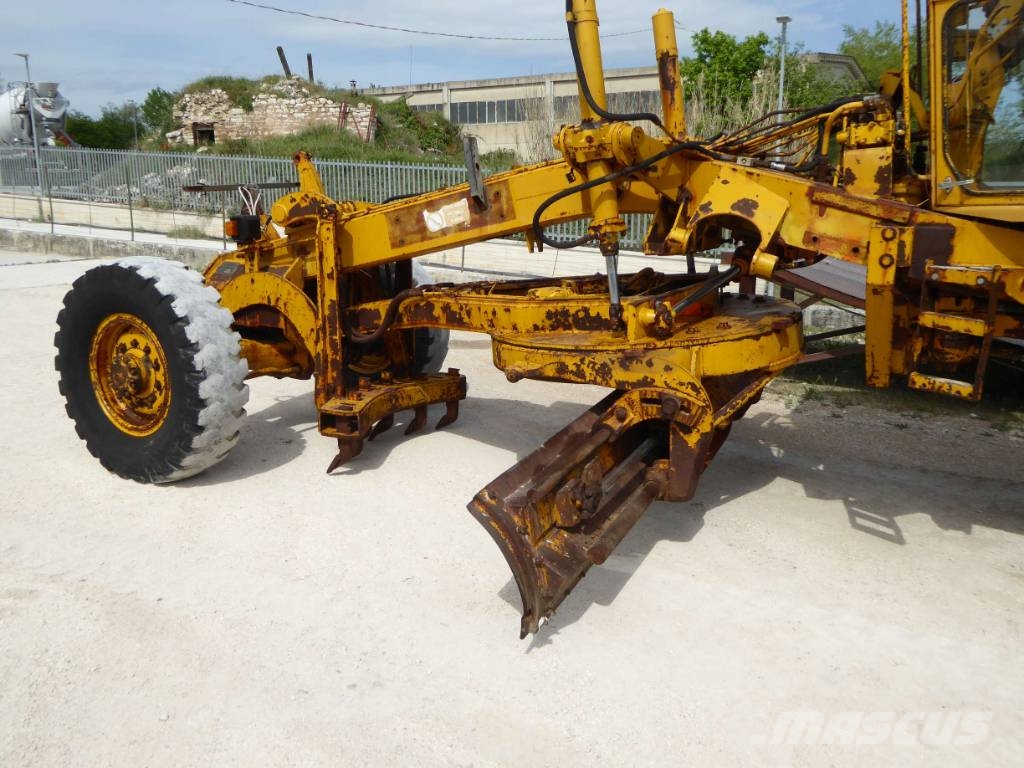 Aveling Barford ASG013 معدات تمهيد الطرق