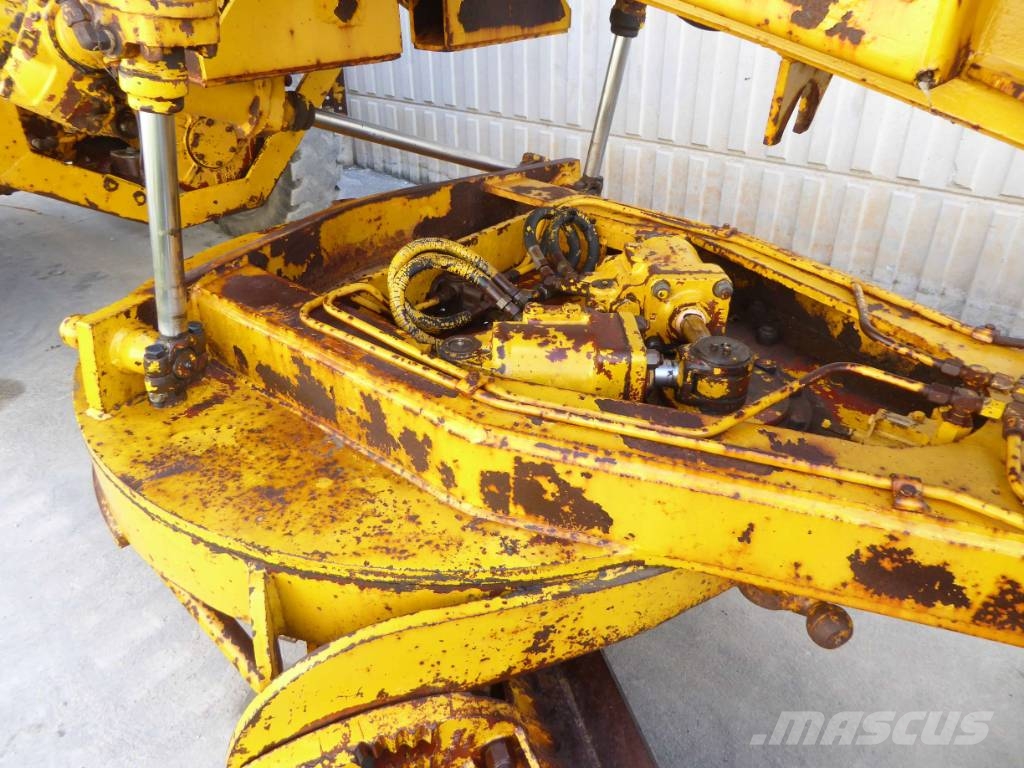 Aveling Barford ASG013 معدات تمهيد الطرق