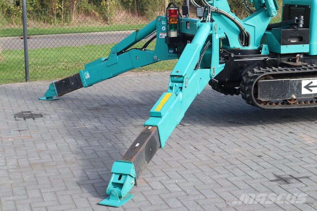 Maeda MC305 CRME-2 | 3 TON | REMOTE CONTROL | LOW HOURS Derik kranovi