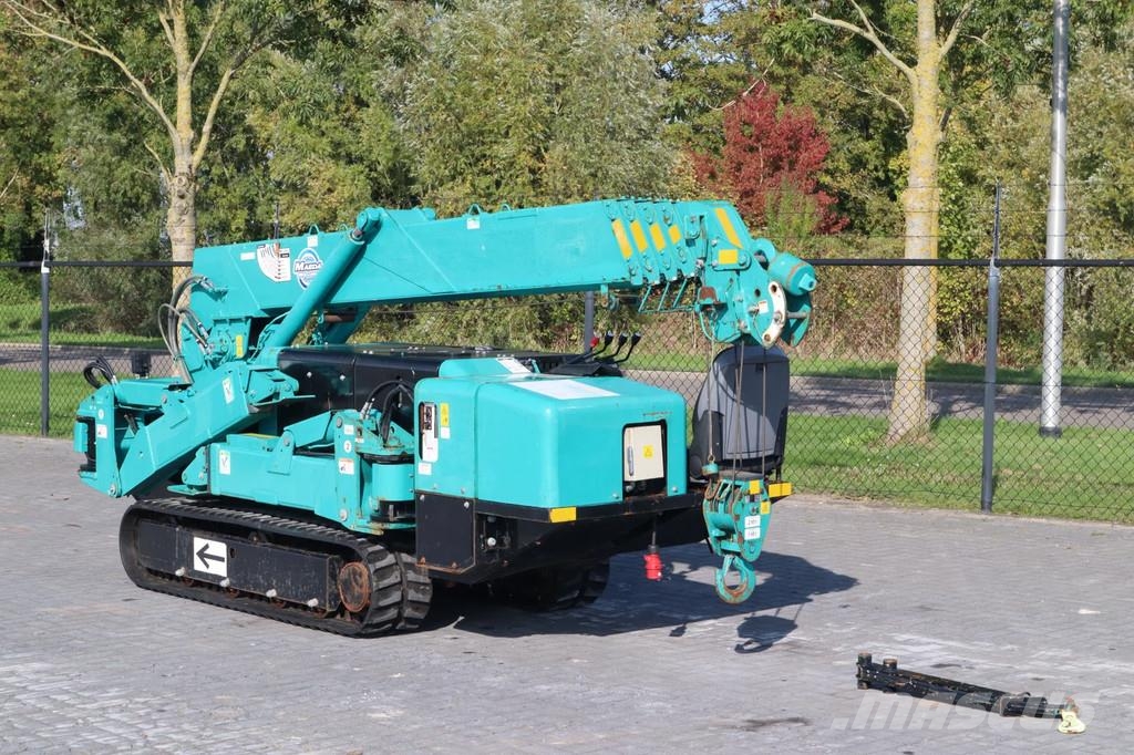 Maeda MC305 CRME-2 | 3 TON | REMOTE CONTROL | LOW HOURS Derik kranovi