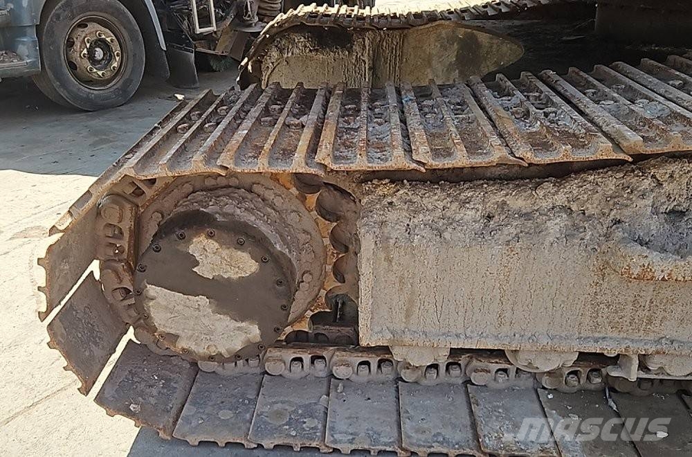 Sany SY 215 C FOR PARTS! Rupsgraafmachines