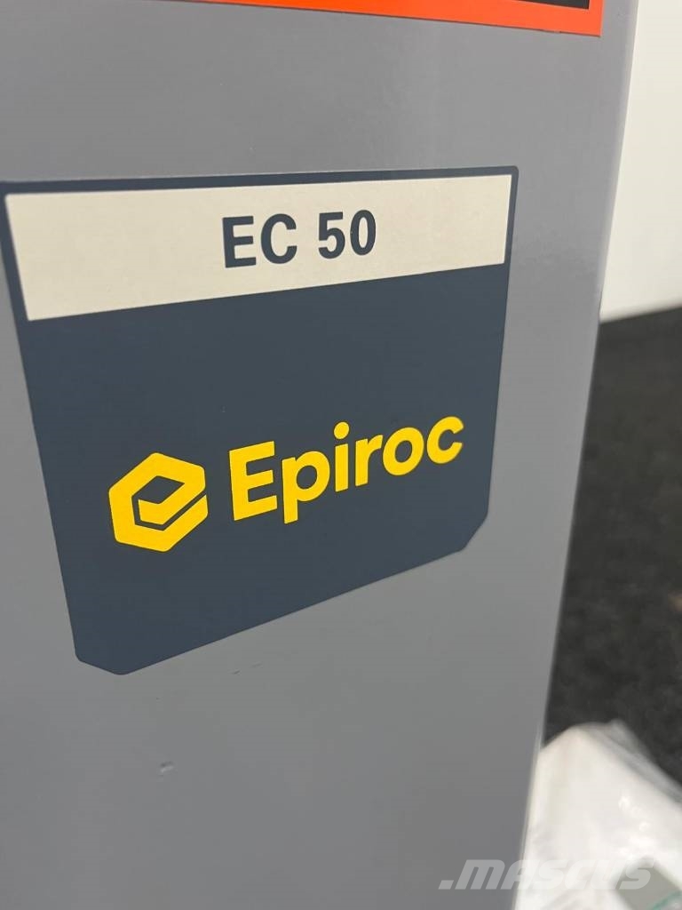 Epiroc EC 50 T hydraulic breaker Hydraulhammare