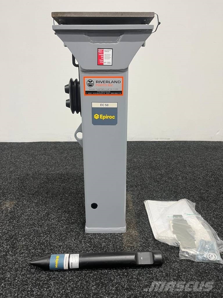 Epiroc EC 50 T hydraulic breaker Hydraulhammare