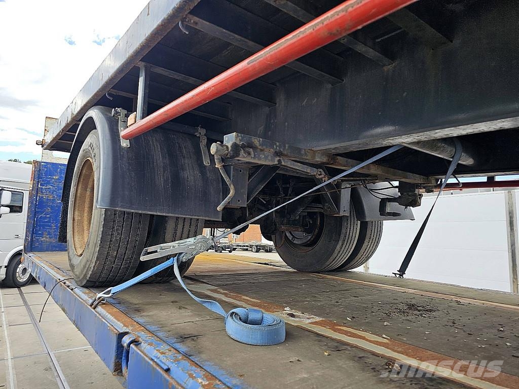 Varmo 1 AXLE PLATFORM FORKLIFT CONNECTION نصف مقطورات مسطحة / مفصلية الجوانب