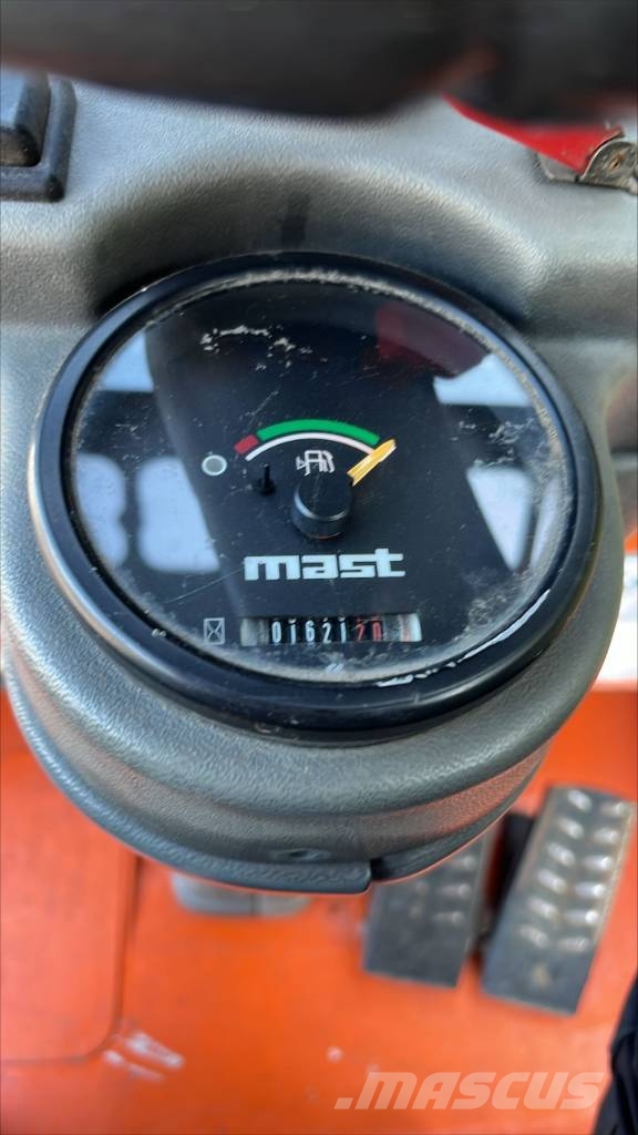 Mast H 30 DA Terenski viličar