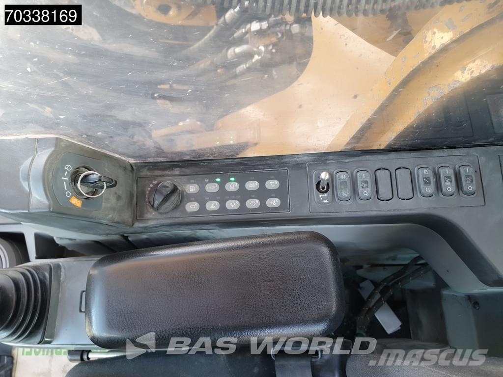 CAT 352 F Rupsgraafmachines