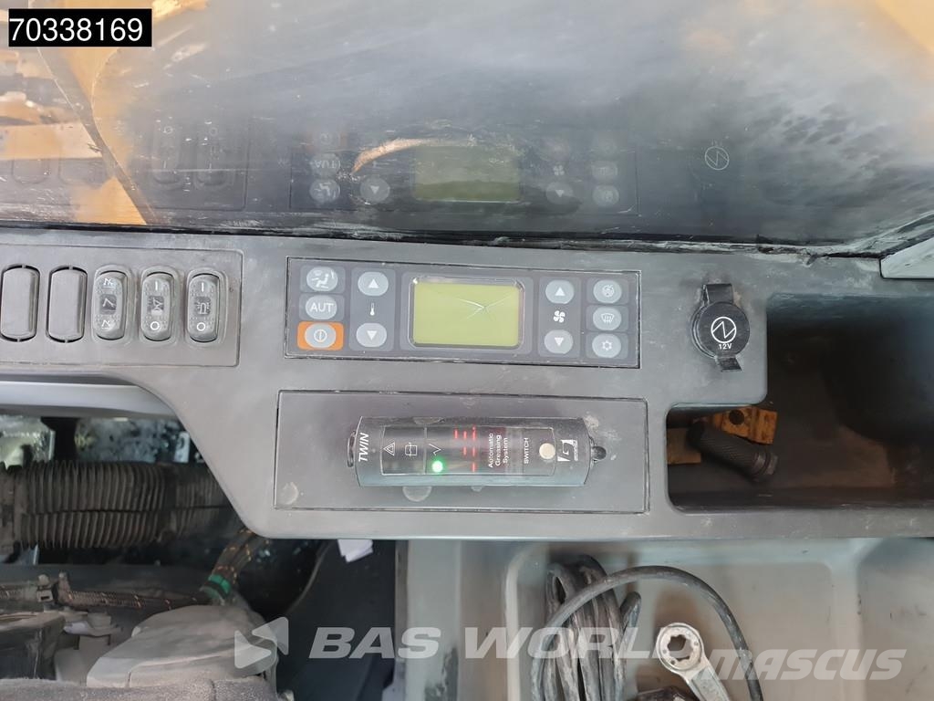 CAT 352 F Rupsgraafmachines
