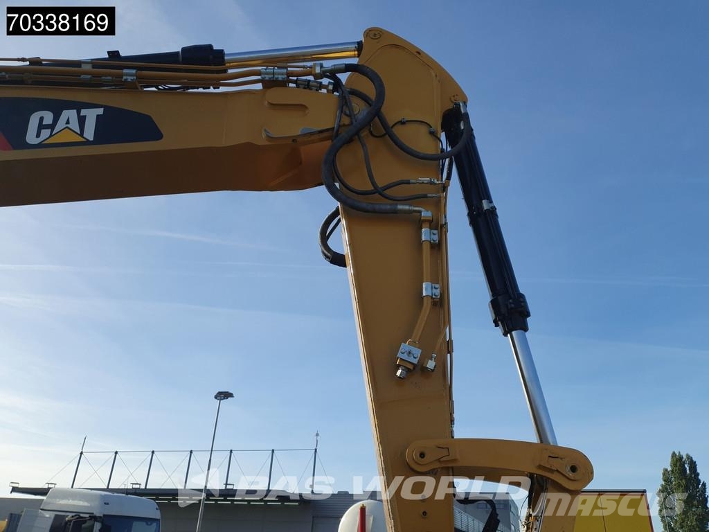 CAT 352 F Rupsgraafmachines