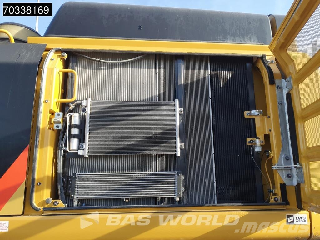 CAT 352 F Rupsgraafmachines