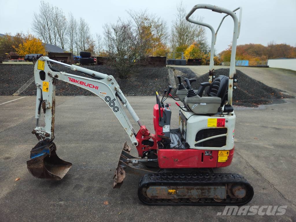 Takeuchi TB 210 R Miniescavatori