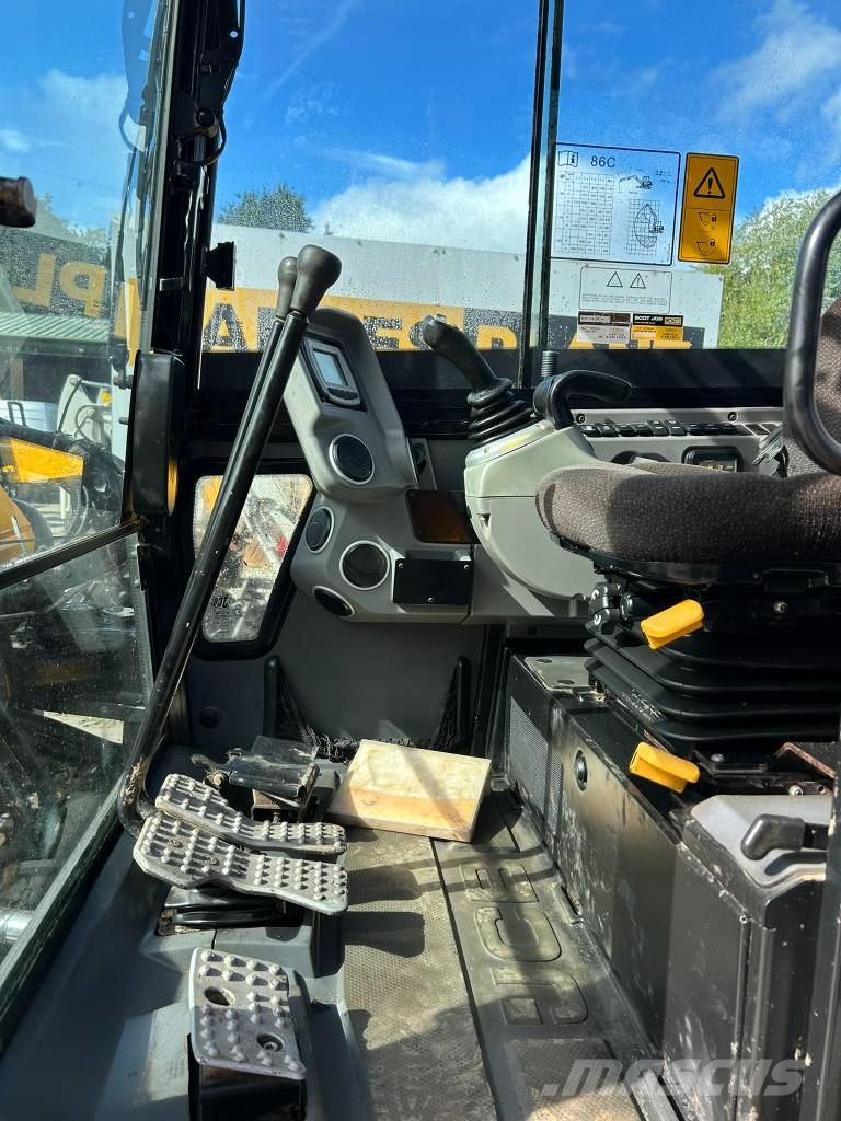 JCB 86 C-1 Väikeekskavaatorid 7t-12t
