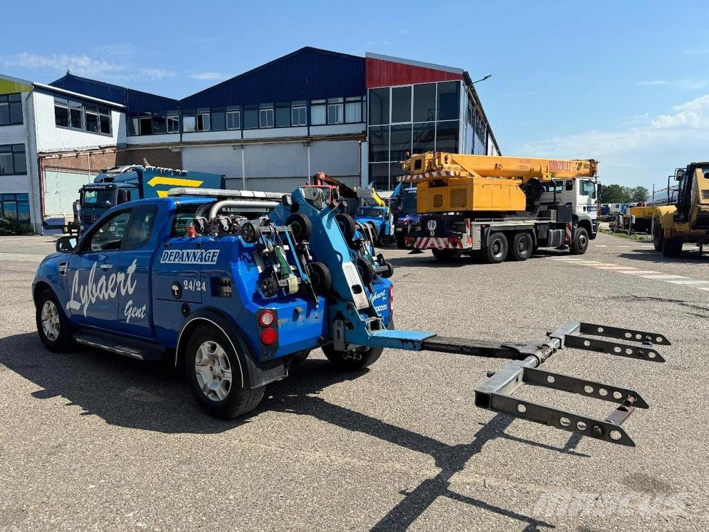 Ford Ranger 4X4 TOW TRUCK + WINCH + REMOTE - EURO 6! Vyprošťovací vozidla