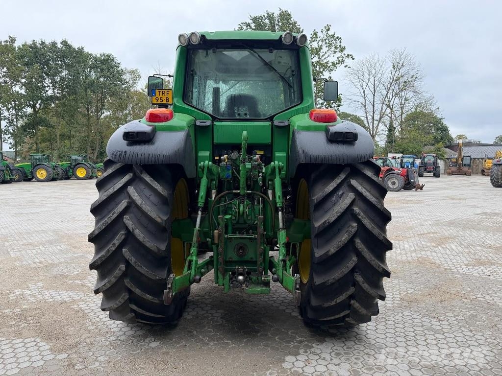 John Deere 7430 Excellent condition الجرارات