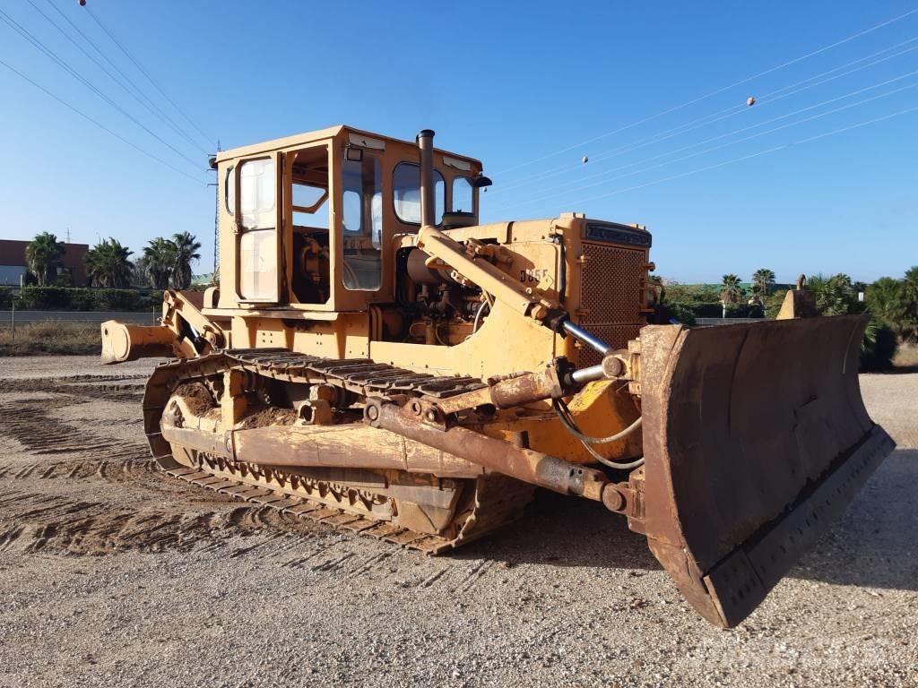 Komatsu D 85 E-12 Vikšriniai buldozeriai