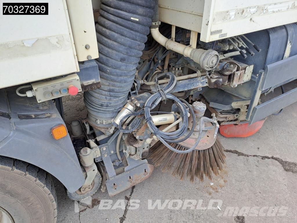 MAN TGS 26.360 6X2 BekkerLaGram SV Road cleaner High p Sweeper trucks