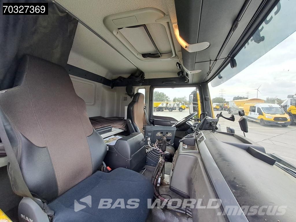 MAN TGS 26.360 6X2 BekkerLaGram SV Road cleaner High p Sweeper trucks