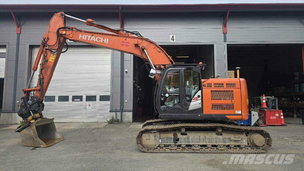 Hitachi ZX 225 US R LC-6 Excavadoras sobre orugas