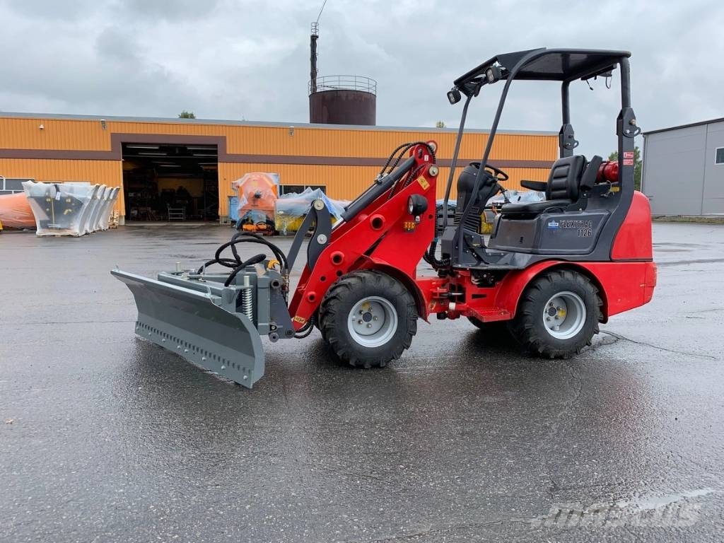 Flexitrac 1126 2026 Taajamatraktorit