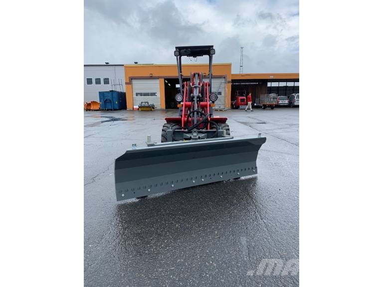 Flexitrac 1126 2026 Taajamatraktorit