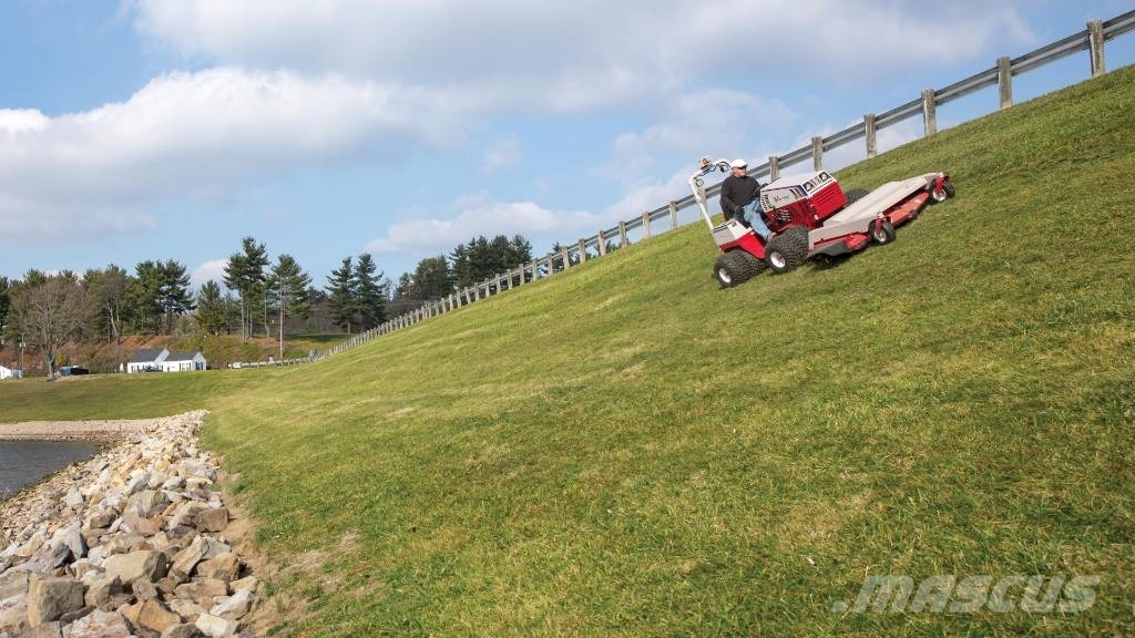 Ventrac 4500Y Tratores