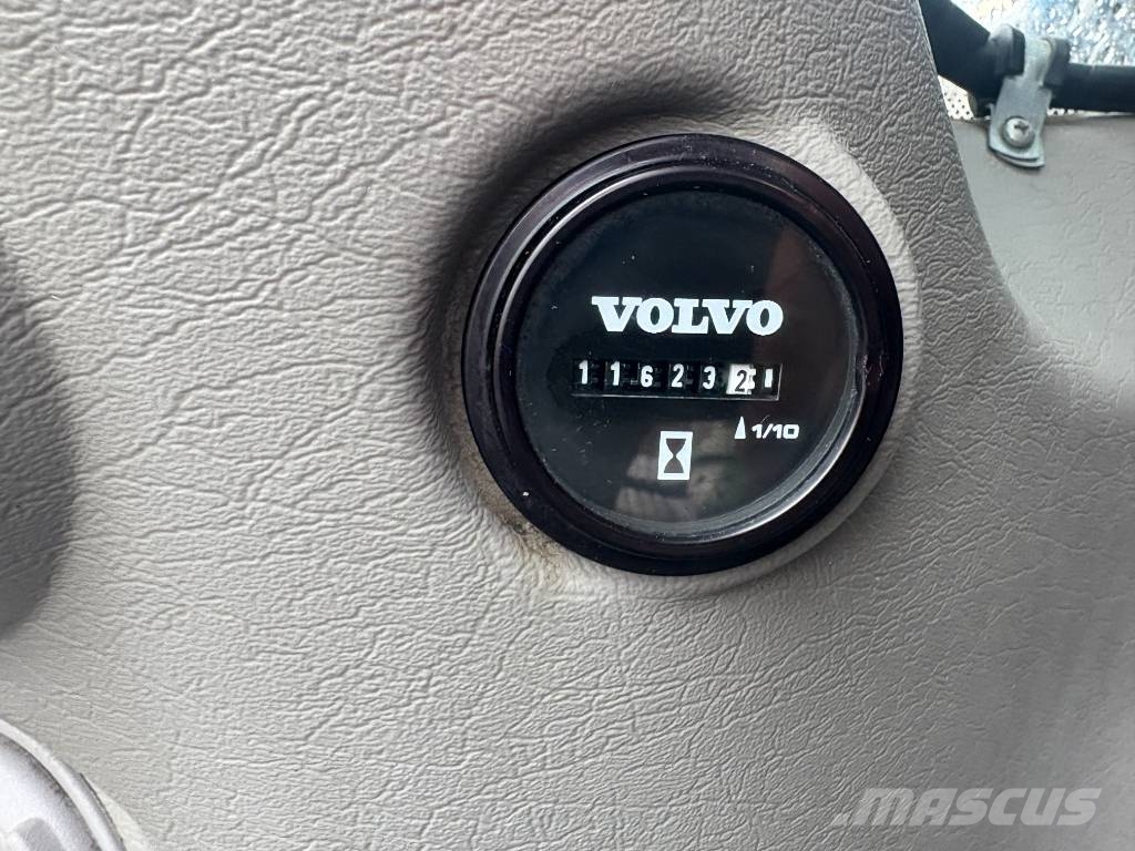 Volvo EW 160 D Lastik tekerli ekskavatörler